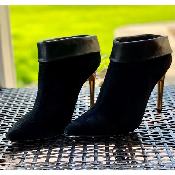 Calvin Klein Women’s Ankle Bootie Stiletto Gold Heel Sz 8.5 Black Suede Leather - Picture 4 of 10